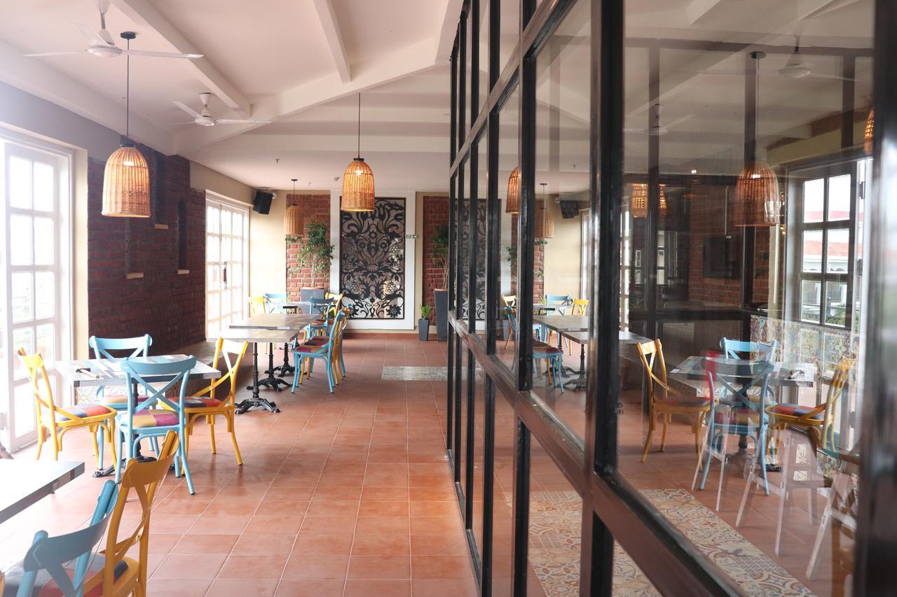 Swosti Chilika Resort Kanaipur Exterior photo