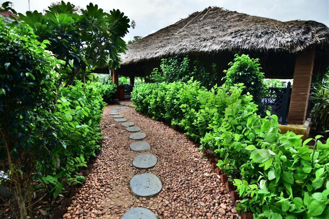 Swosti Chilika Resort Kanaipur Exterior photo